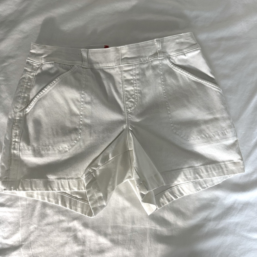 Twill shorts